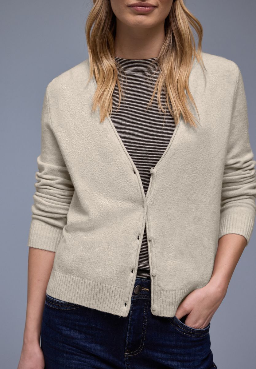Kuscheliger V-Neck Cardigan