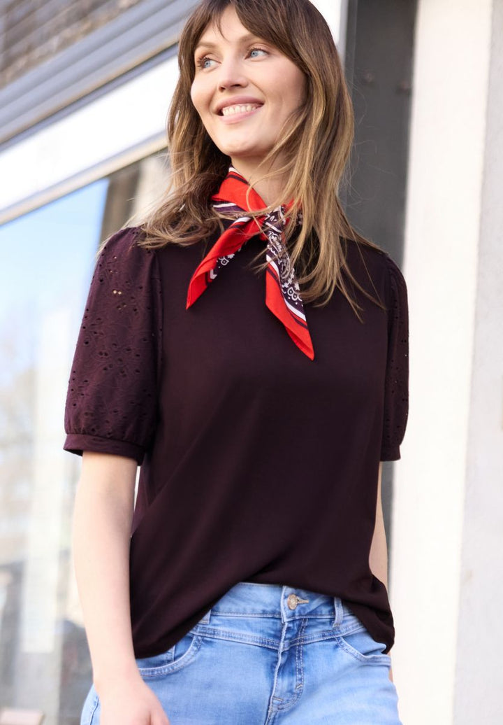 T-Shirt mit Rundhals und Spitzenärmeln