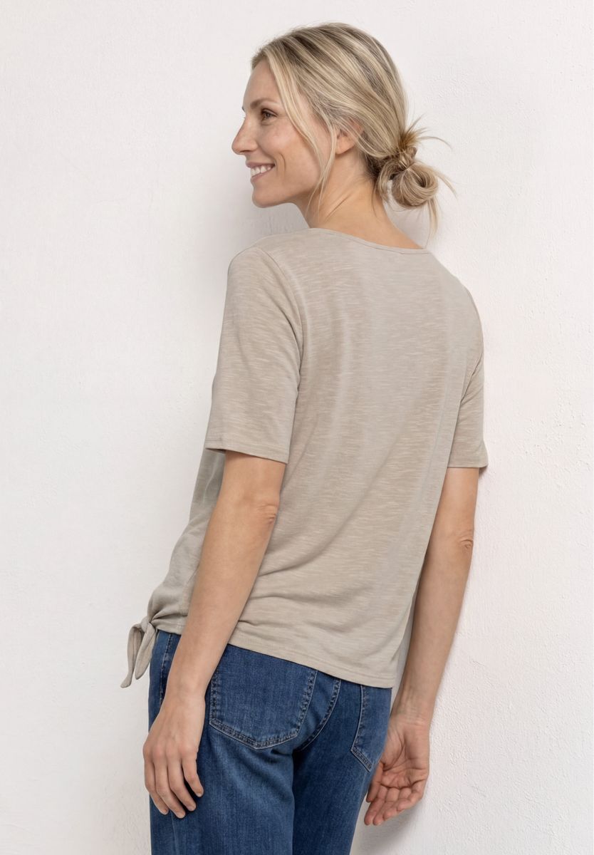 Kurzarm Shirt mit Knotendetail