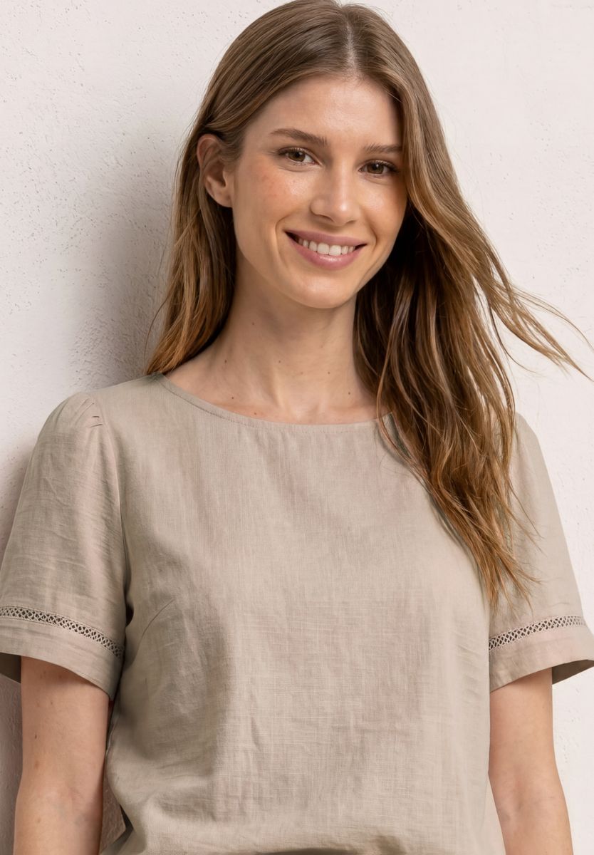 Blusenshirt mit Rundhals und Tape-Details