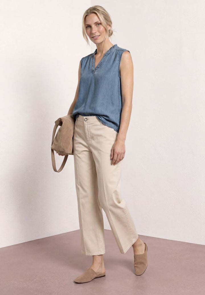 Blusentop mit Rüschen im Denim-Look