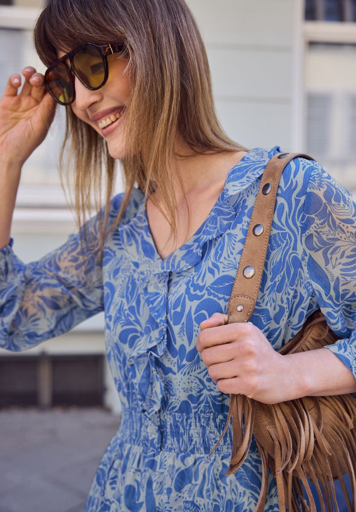 Knielanges Kleid mit floralem Print