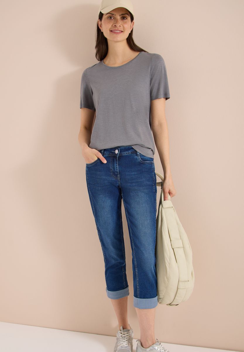 Mid Waist Straight Leg Jeans im Casual Fit