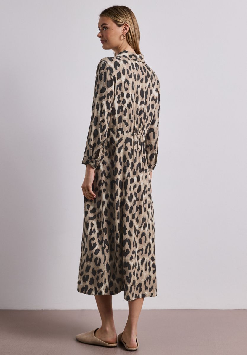 Midi-Kleid mit durchgehender Knopfleiste