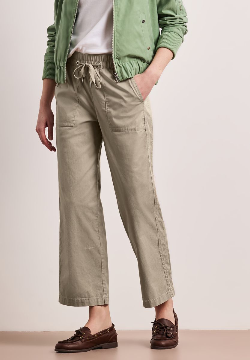 Straight Leg Hose in Hose Papertouchware
