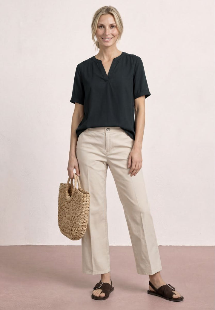 Blusenshirt in Unifarbe mit Split Neck