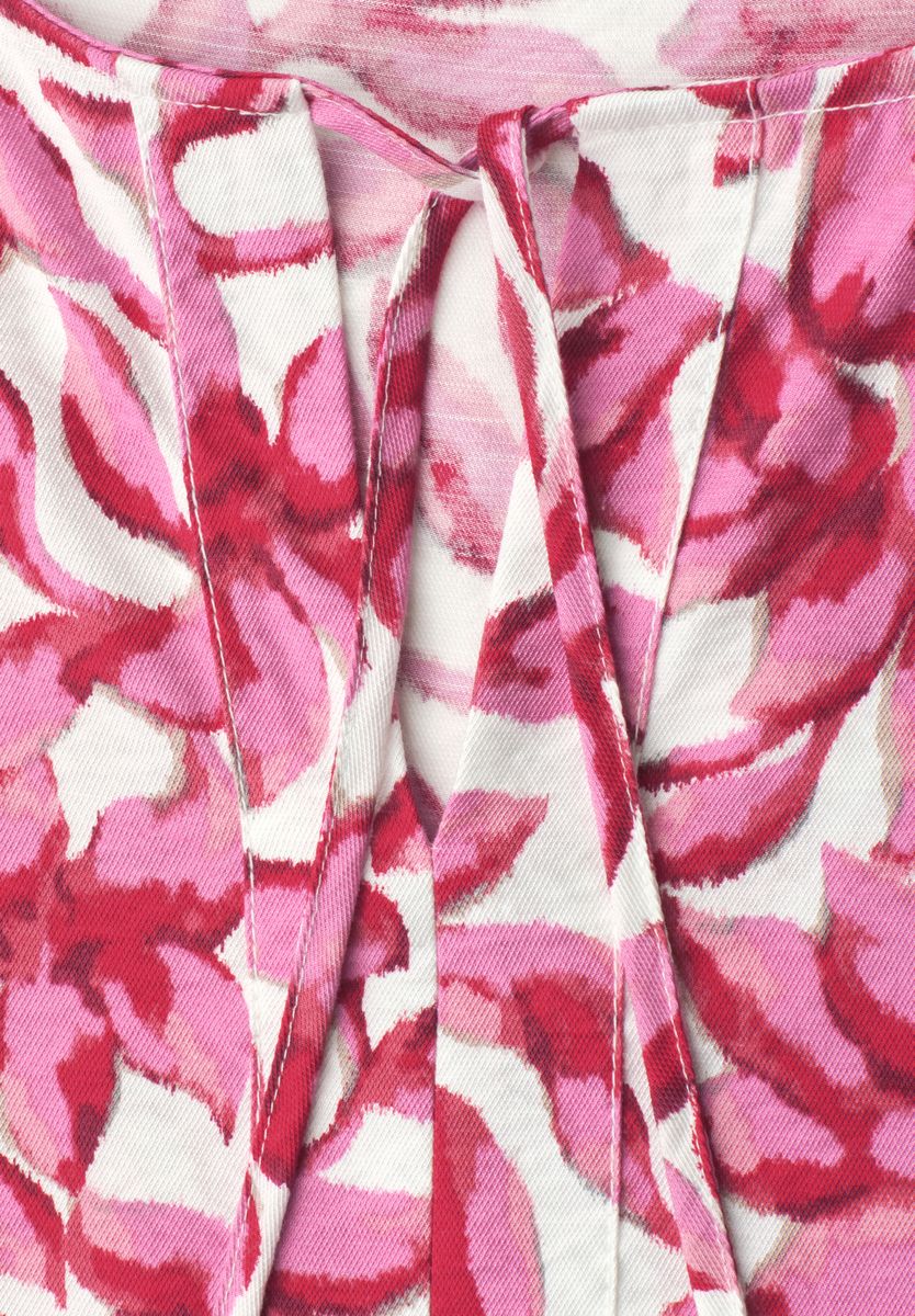 Knielanges Kleid mit Split Neck und Print
