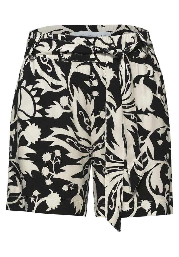High Waist Shorts mit Gürtel