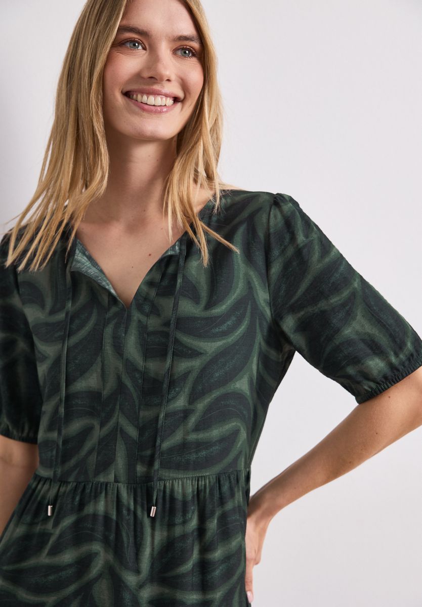 Knielanges Kleid mit Split Neck und Print