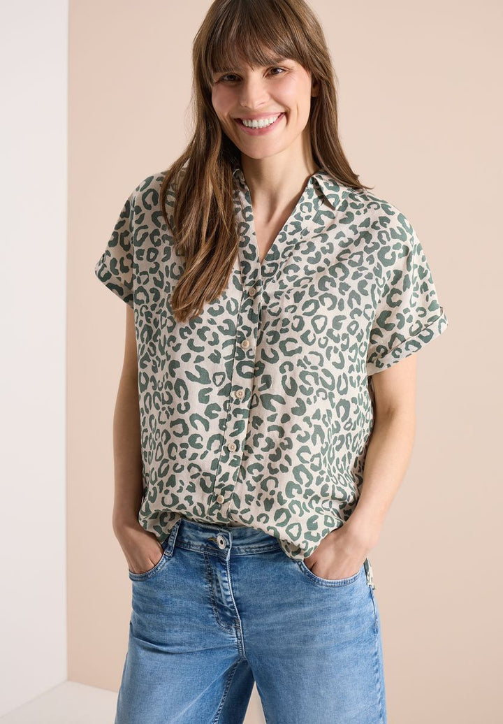Hemdbluse mit Leo-Print aus Leinenmix