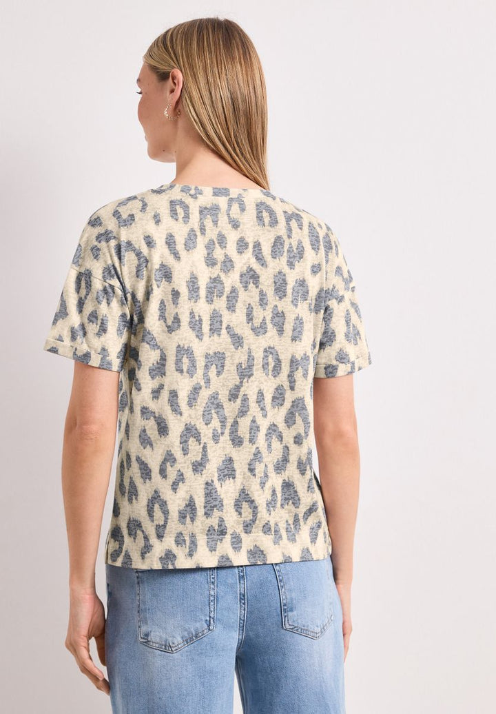 T-Shirt im Ausbrenner-Look mit Leo-Print