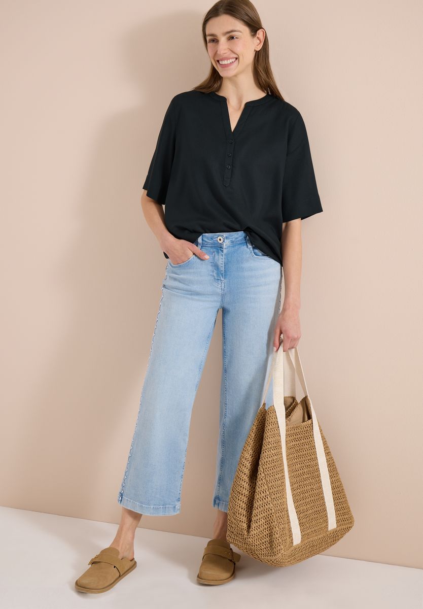 Kurzarm Bluse mit Split Neck