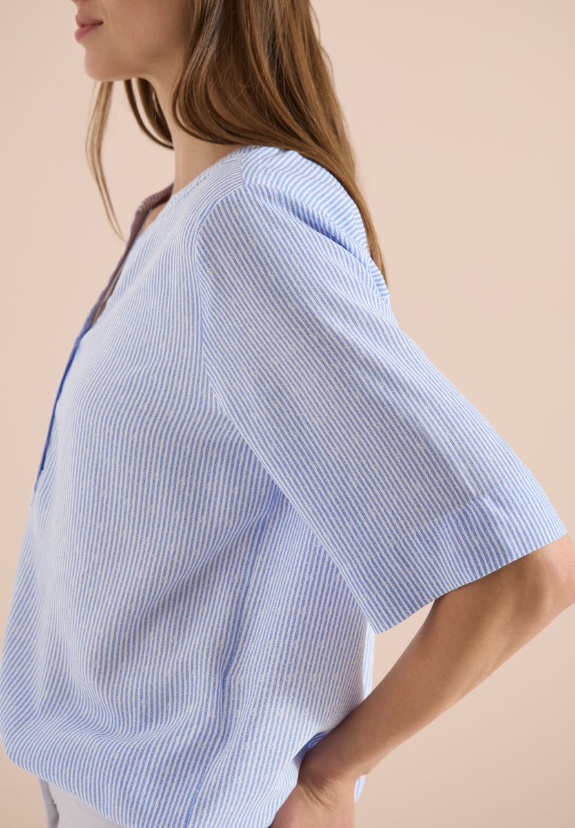 Kurzarm Bluse mit Split Neck und Streifen