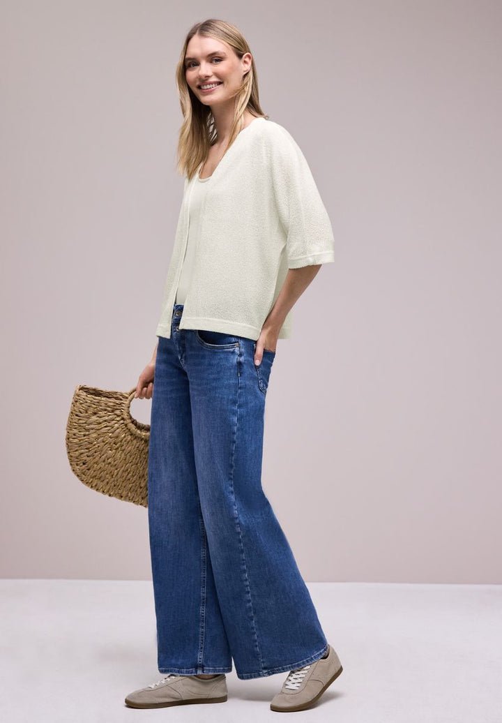 Kurzarm Jacke im Strick-Look mit Glitzer