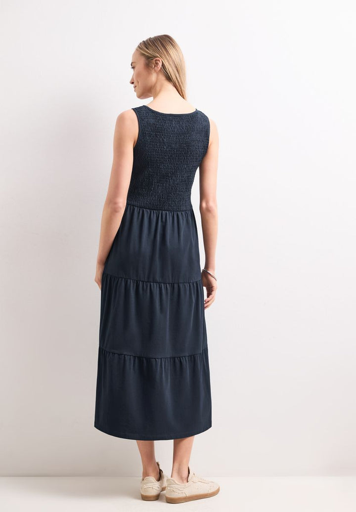 Midi-Kleid mit Smok-Oberteil