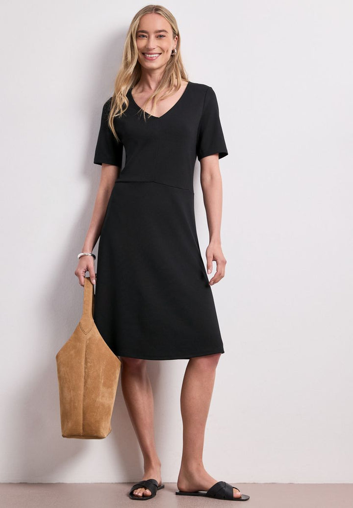 Knielanges Kleid aus Jersey mit Kurzarm