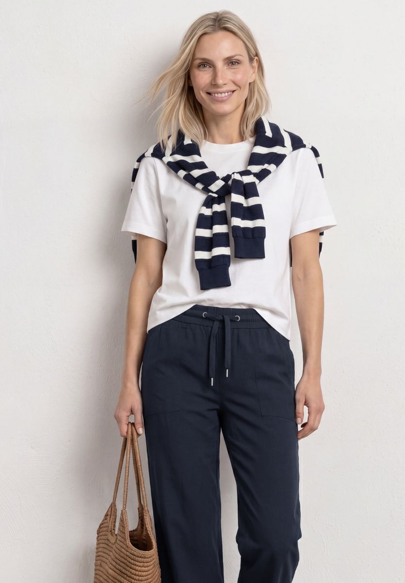 Straight Leg Hose mit Turn-Up-Detail
