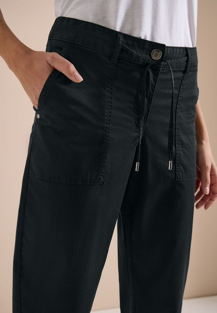 Mid Waist Barrel Leg Hose im Casual Fit