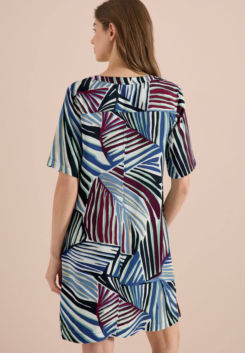 Knielanges Kleid mit grafischem Muster