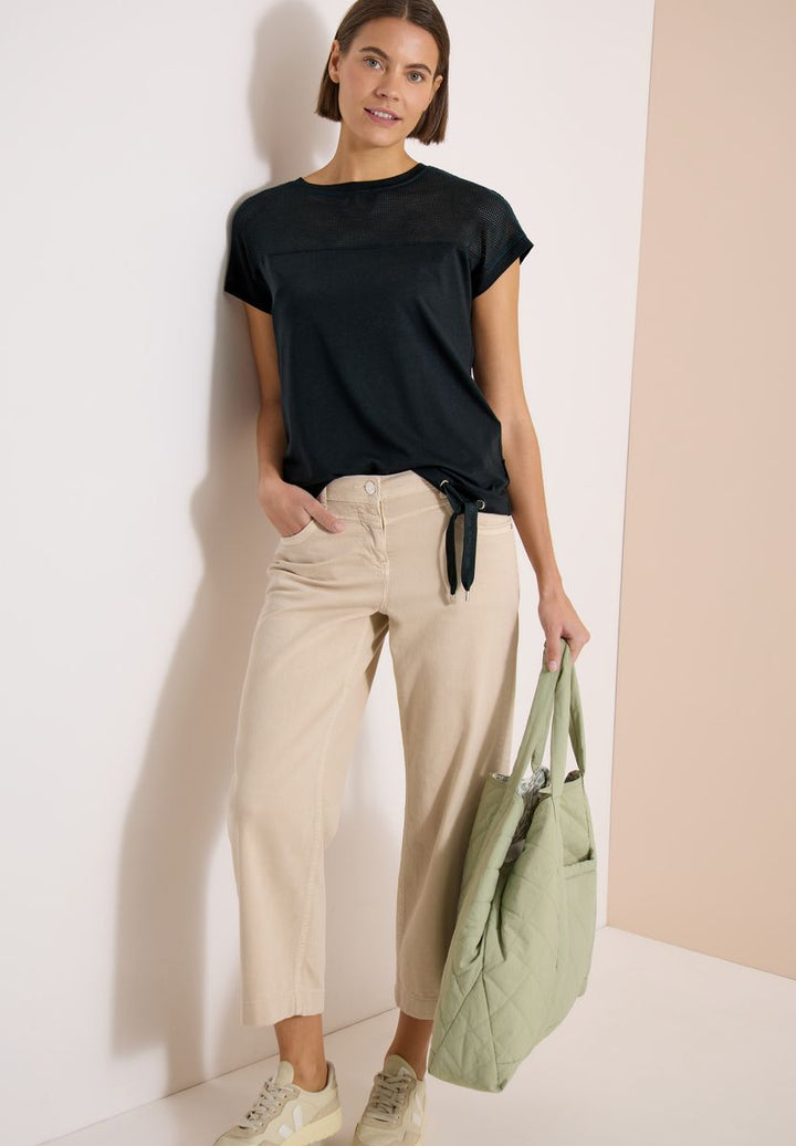 T-Shirt mit Boatneck und Mesh-Einsatz