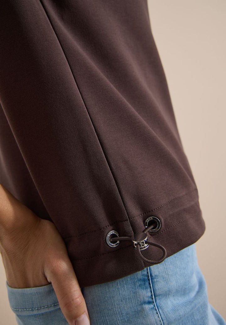 Kapuzenjacke mit seitlcihen Tunnelzügen