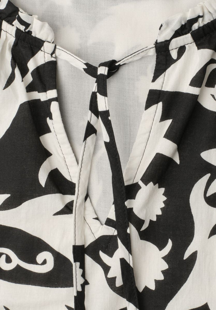 Knielanges Kleid im Tunika-Look