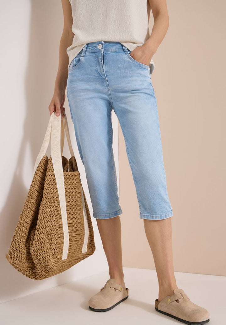High Waist Slim Leg Jeans im Slim Fit