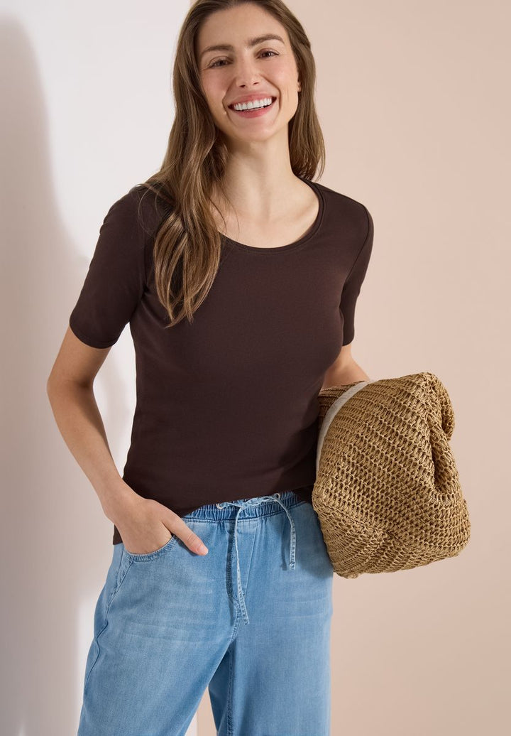 Basic T-Shirt mit Rundhals in Unifarbe