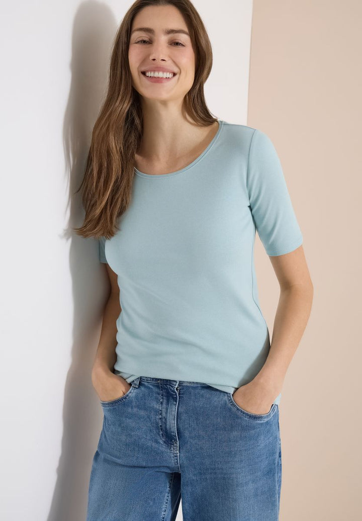 Basic T-Shirt mit Rundhals in Unifarbe