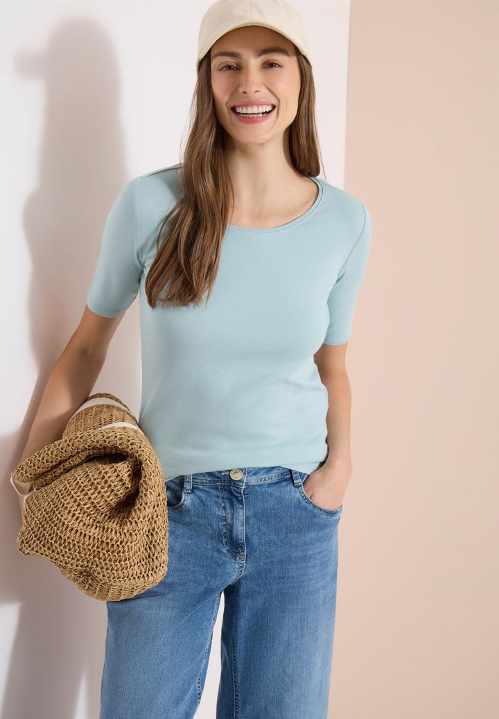 Basic T-Shirt mit Rundhals in Unifarbe