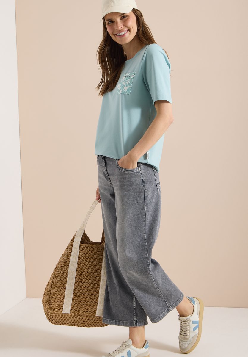 T-Shirt mit Rundhals und Brusttasche