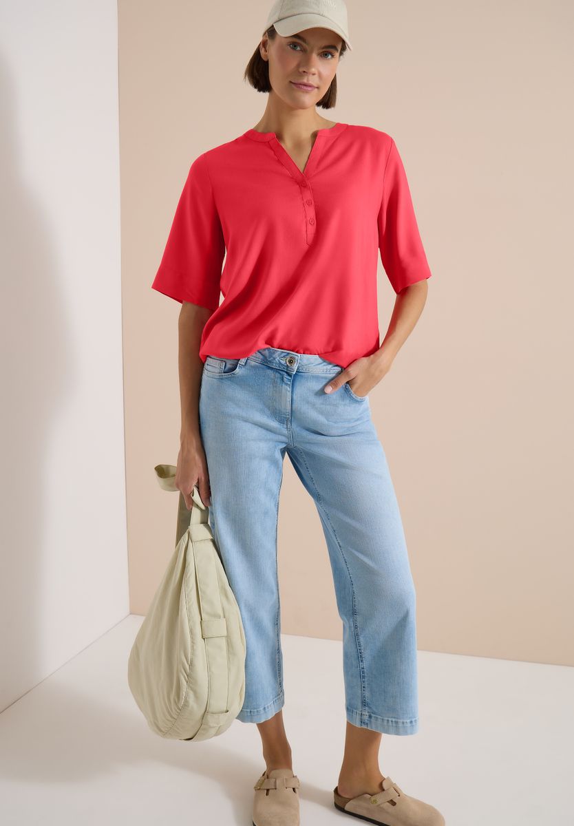 Kurzarm Bluse mit Split Neck
