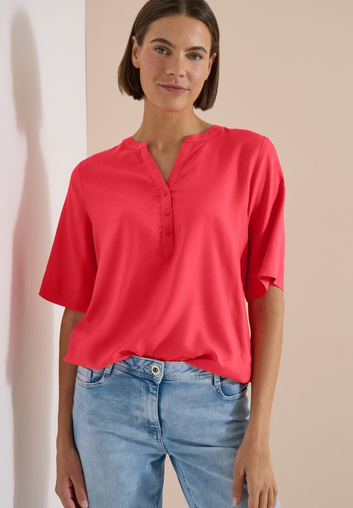 Kurzarm Bluse mit Split Neck