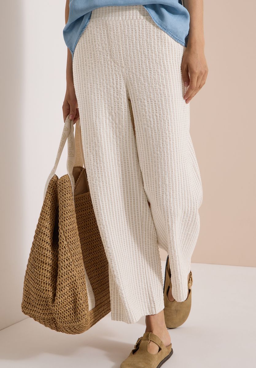 Wide Leg Hose in Seersucker-Qualität