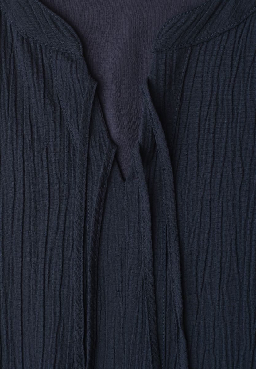 Knielanges Kleid mit Schleifendetail