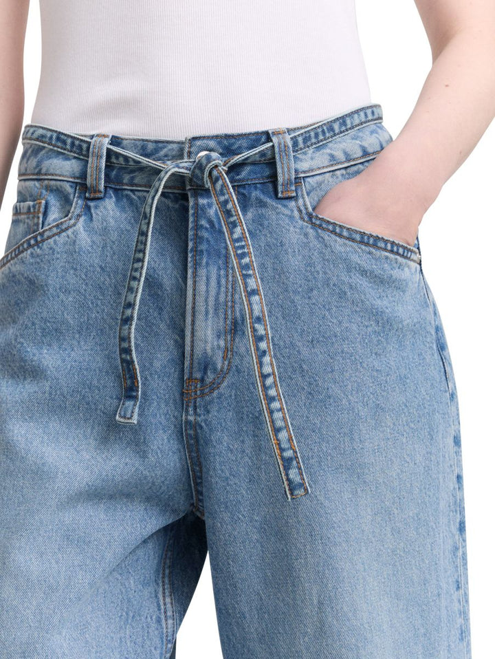 TTADEA BARREL Jeans mit Gürtel