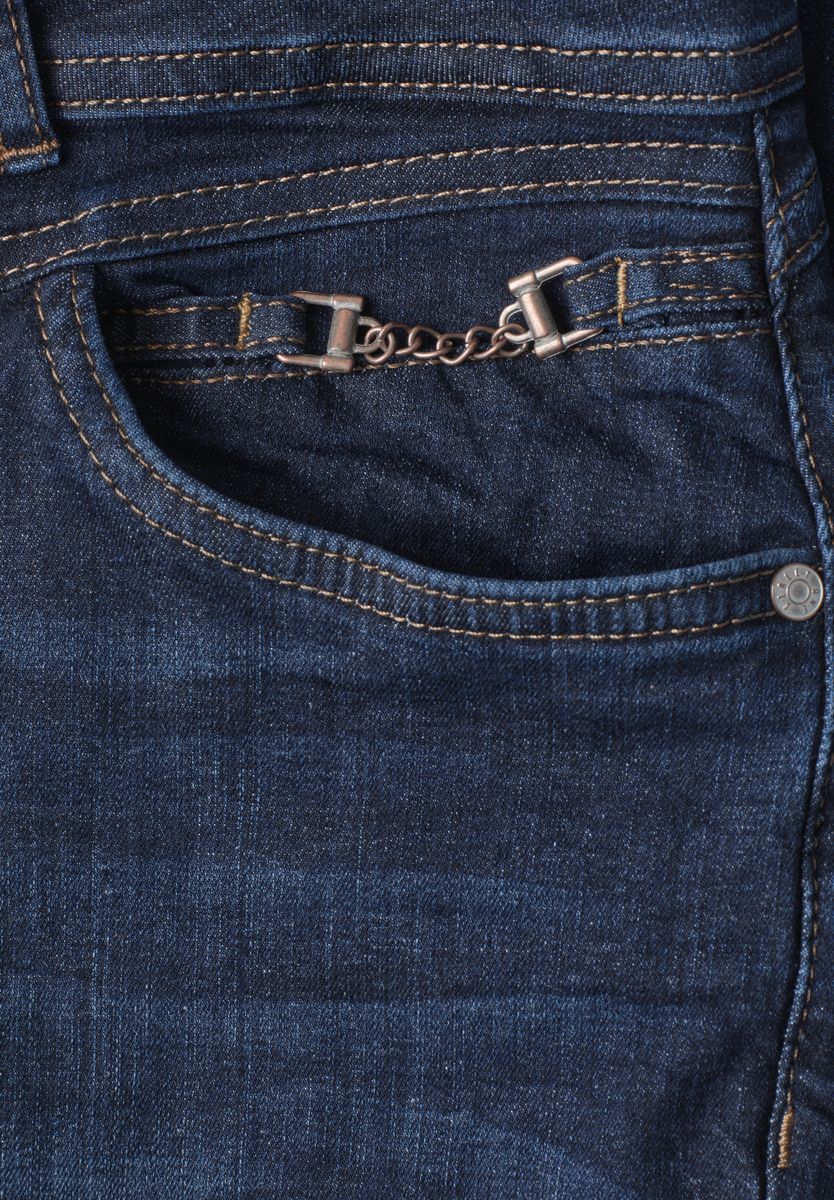 Mid Waist Slim Leg Jeans mit Dekodetail