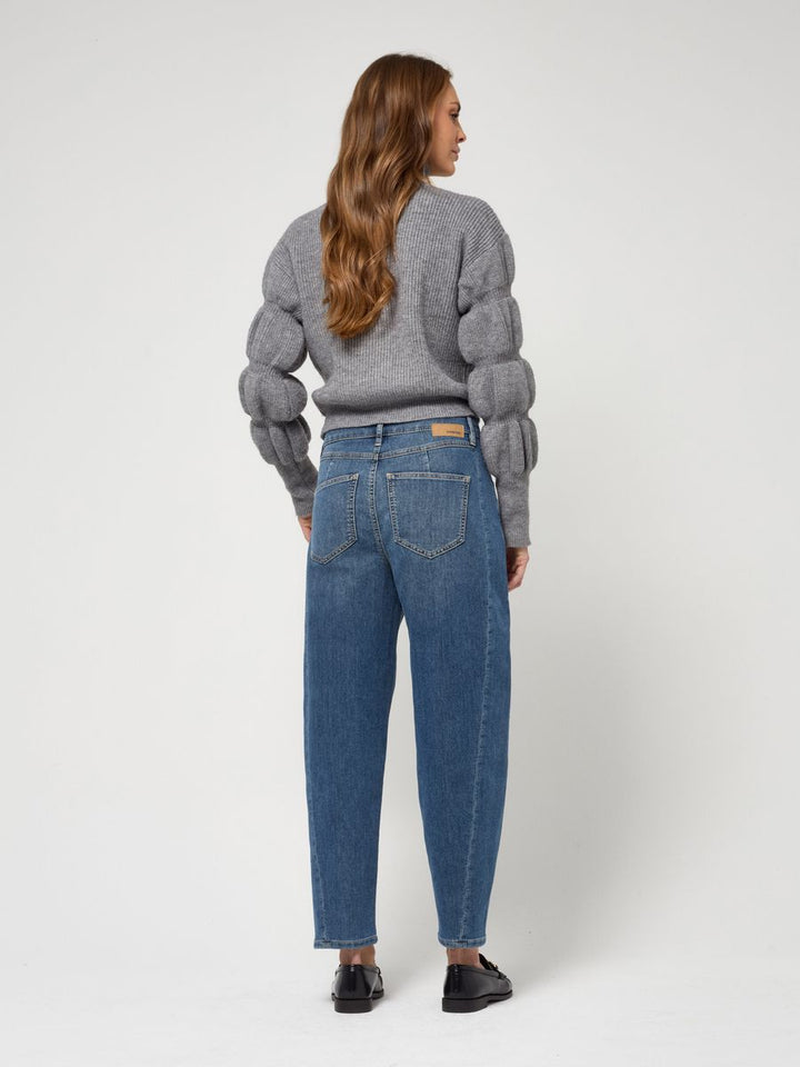 94BLAKE  - balloon fit