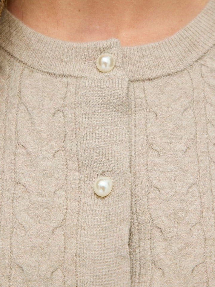 VIKERRY CABLE L/S KNIT CARDIGAN-NOOS