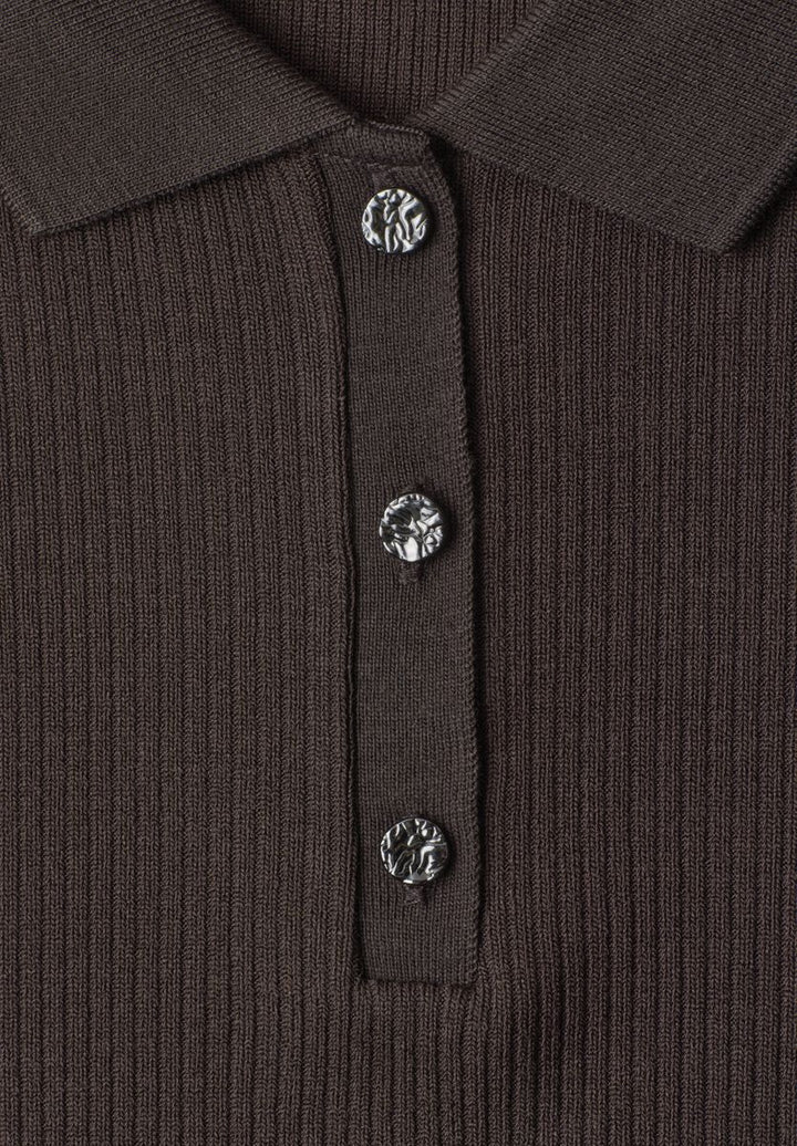 Poloshirt im Strick-Look mit Rippstruktur