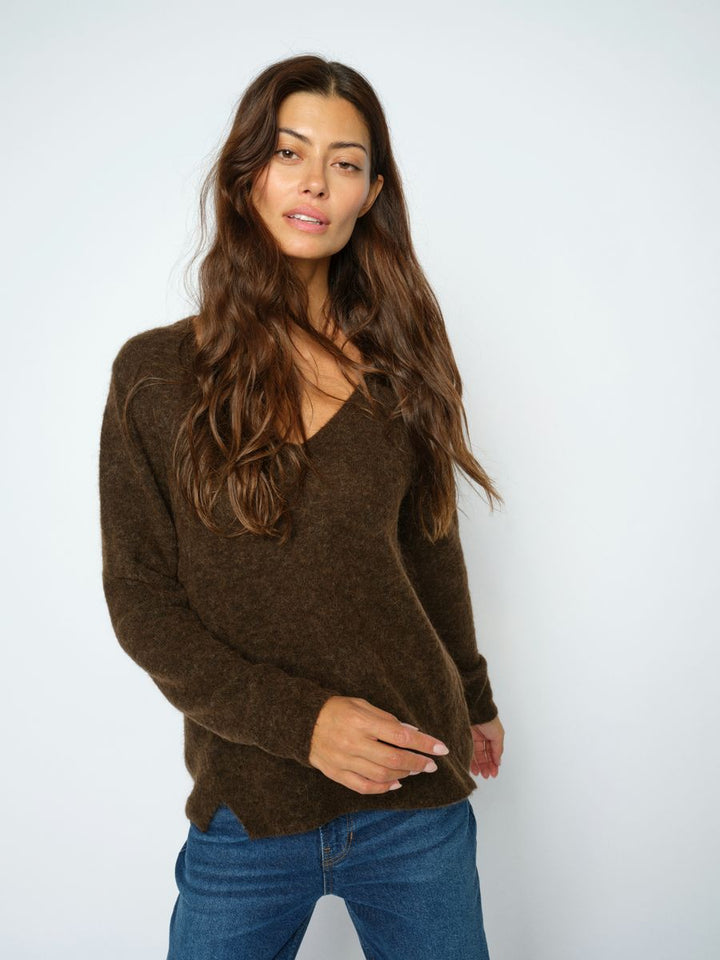MMMape Sophia V-Neck Knit