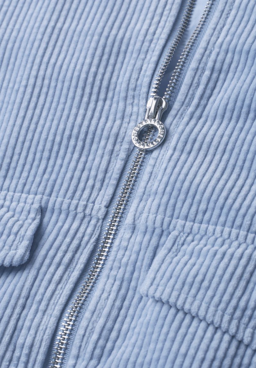 Cordjacke mit Hemdkragen und Zipper