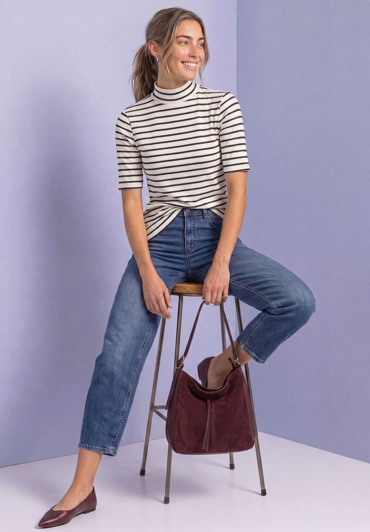 T-Shirt mit Turtle Neck in Rippstruktur