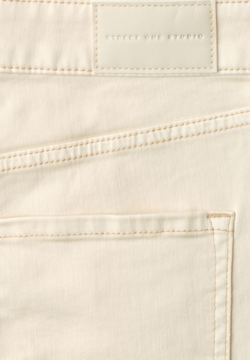Barrel Leg Jeans im Loose Fit