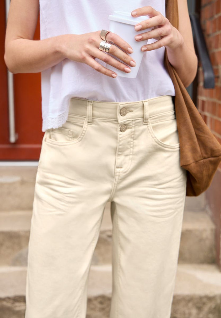 Barrel Leg Jeans im Loose Fit