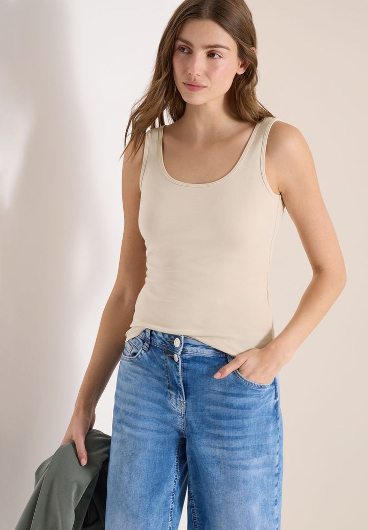 Basic Top aus reiner Baumwolle