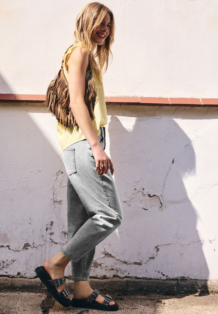 High Waist Barrel Leg Jeans im Loose Fit