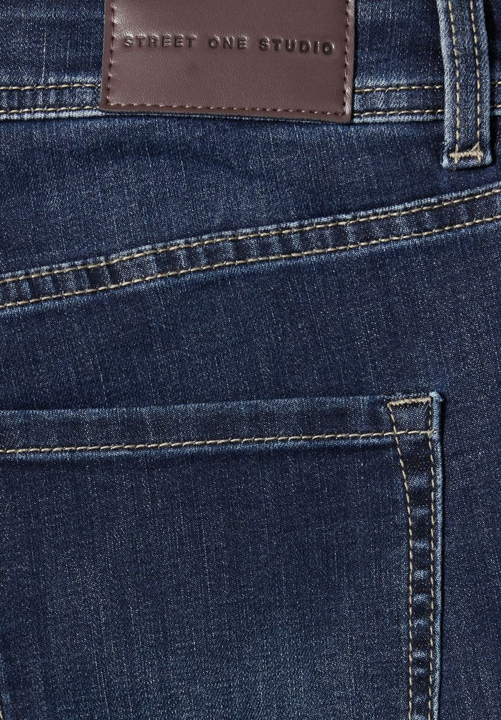 Mid Waist Bootcut Jeans im Slim Fit
