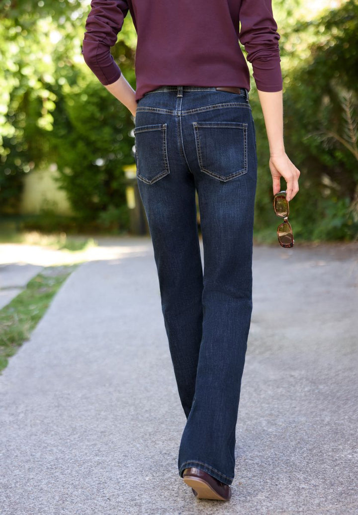 Mid Waist Bootcut Jeans im Slim Fit