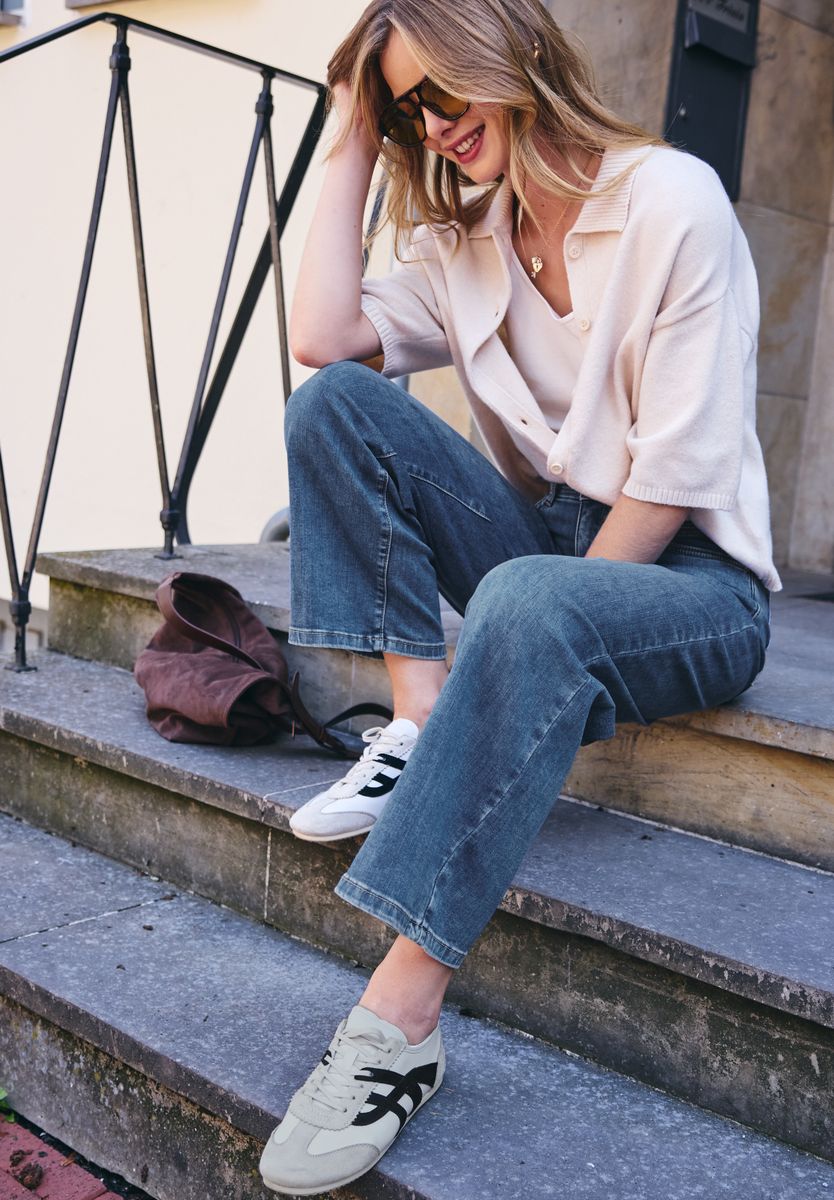 Mid Waist Wide Leg Jeans im Loose Fit